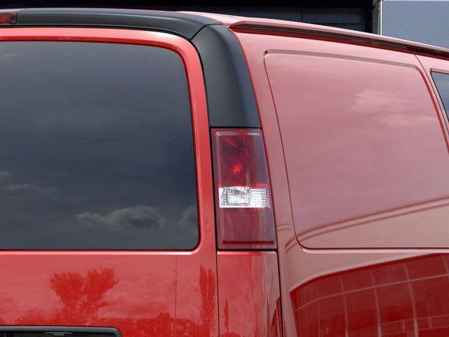 2025 GMC Savana Cargo 2500 Vehicle Photo in DANBURY, CT 06810-5034