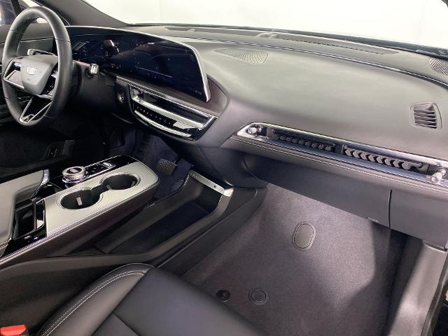 2024 Cadillac LYRIQ Vehicle Photo in ALLIANCE, OH 44601-4622
