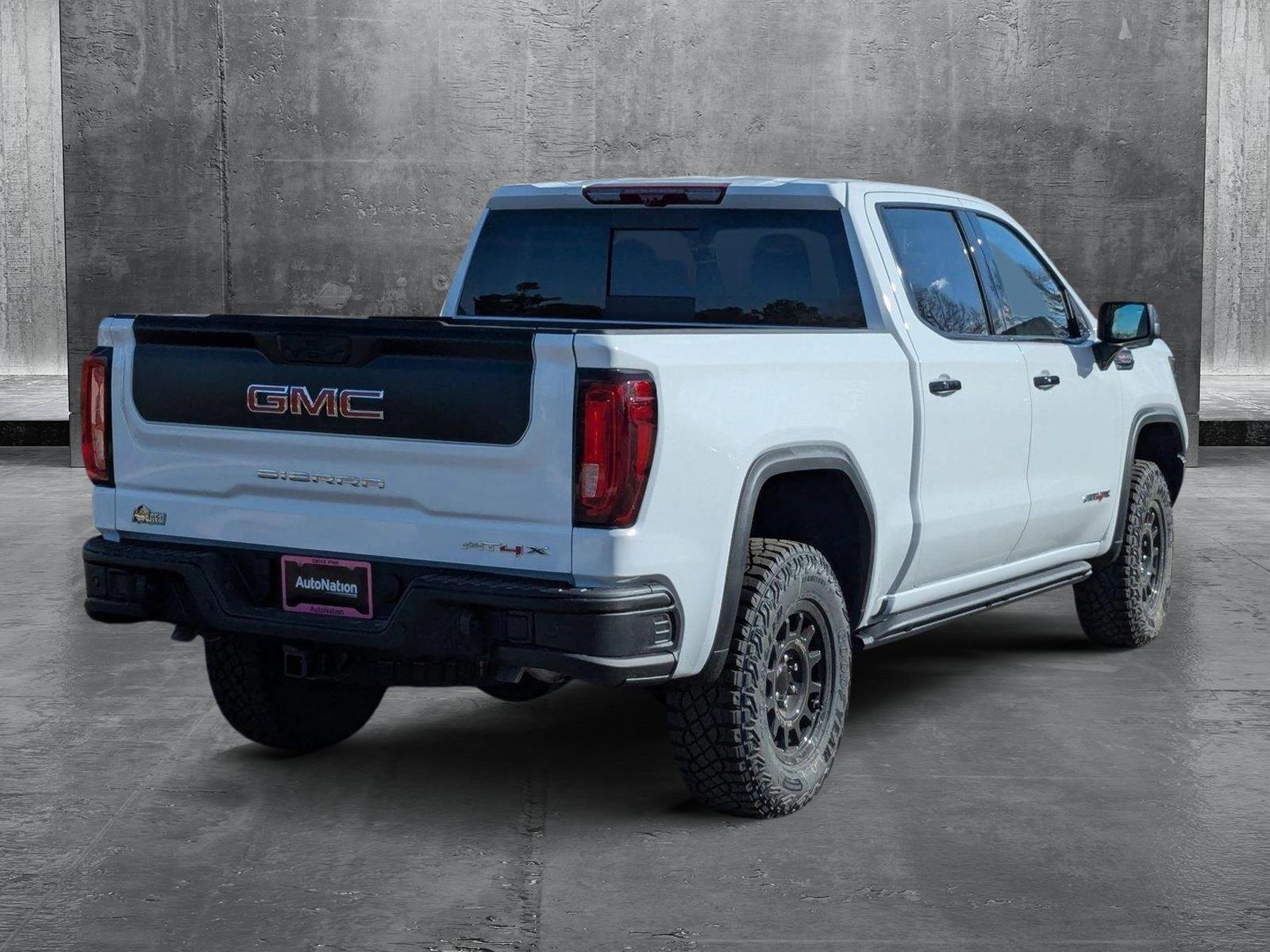 2025 GMC Sierra 1500 Vehicle Photo in LONE TREE, CO 80124-2750