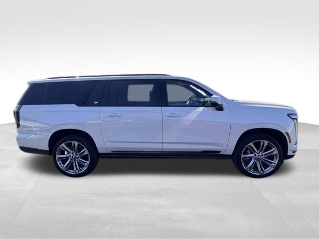 2025 Cadillac Escalade ESV Vehicle Photo in DELRAY BEACH, FL 33483-3294