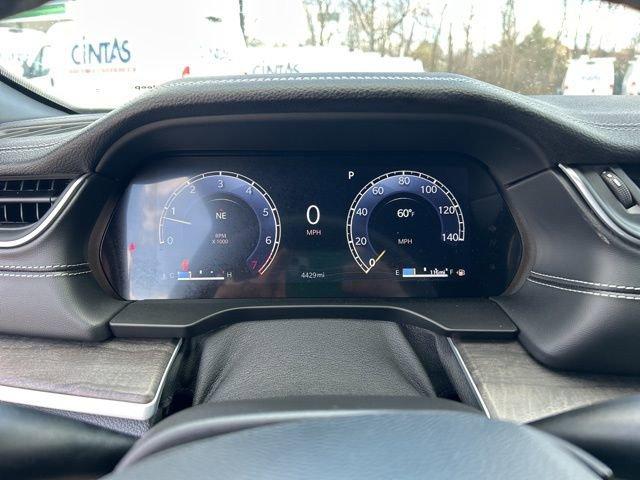 2024 Jeep Grand Cherokee Vehicle Photo in MEDINA, OH 44256-9631