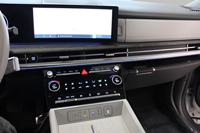 2024 Hyundai SANTA FE Vehicle Photo in Green Bay, WI 54304