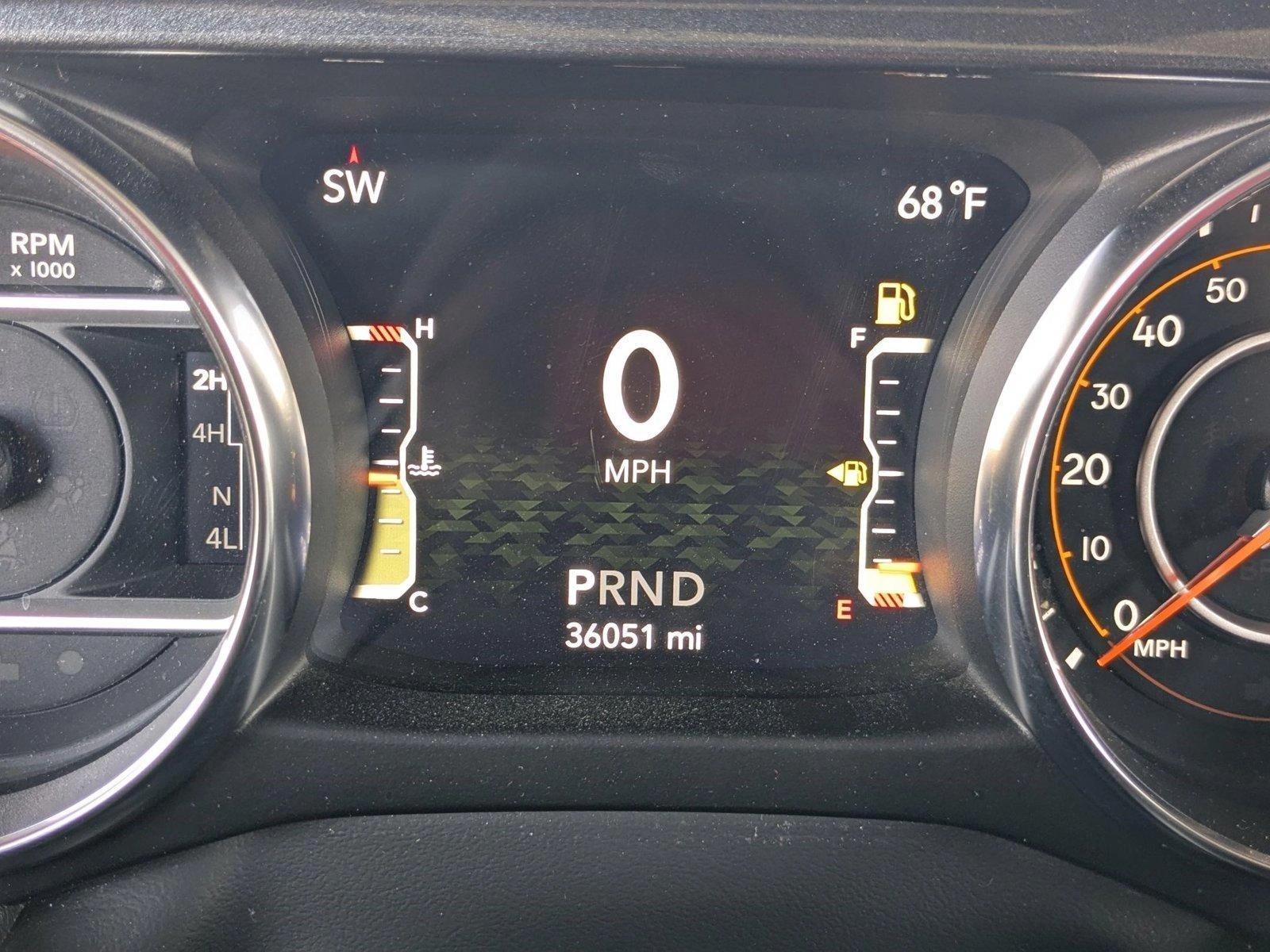 2022 Jeep Wrangler Vehicle Photo in Valencia, CA 91355