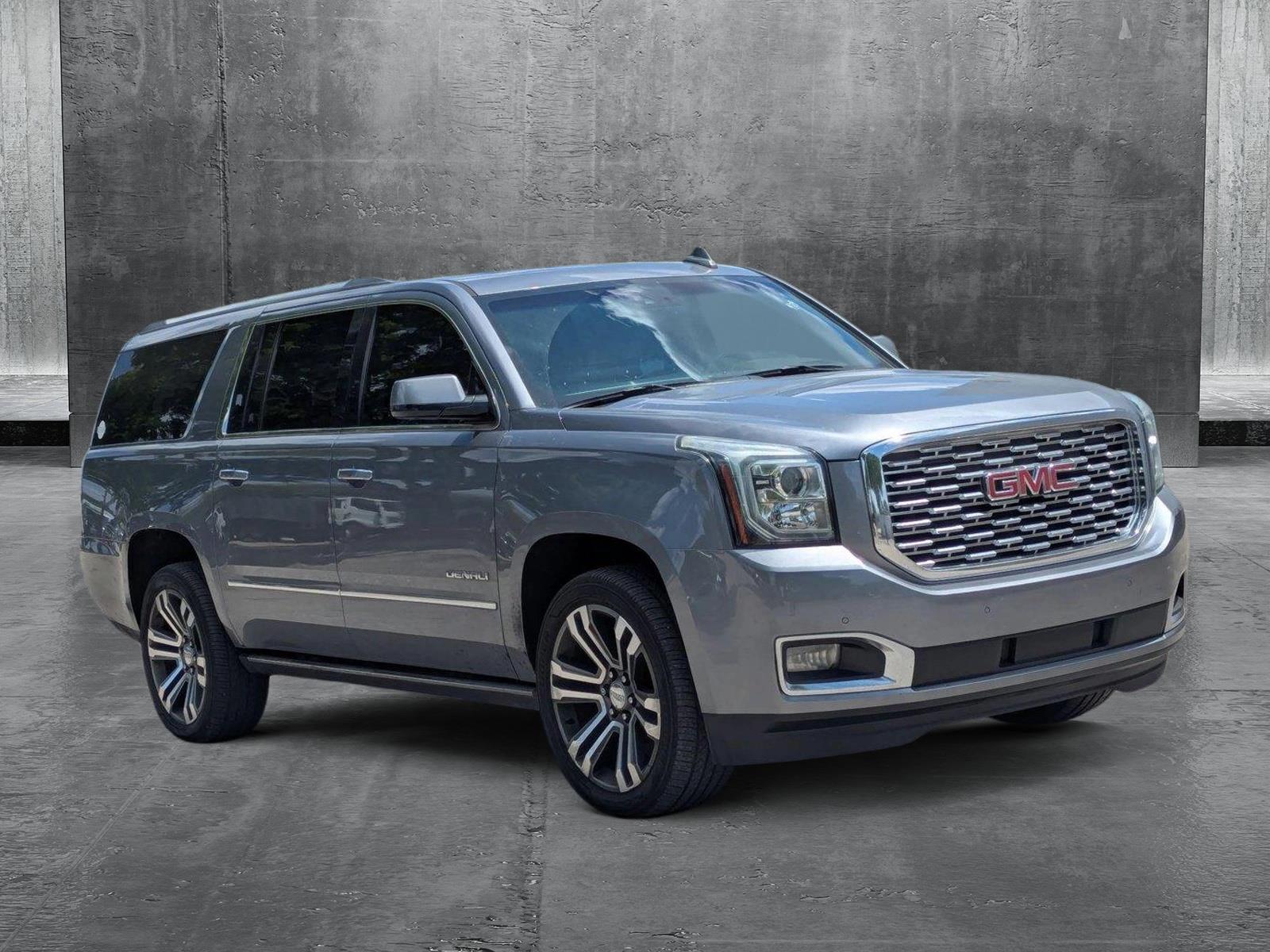 2019 GMC Yukon XL Vehicle Photo in GREENACRES, FL 33463-3207