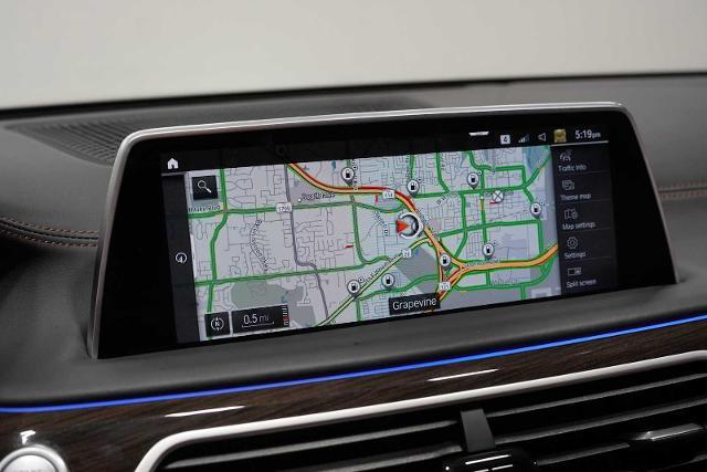2022 BMW 750i xDrive Vehicle Photo in GRAPEVINE, TX 76051