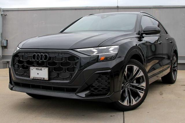 2025 Audi Q8 Vehicle Photo in SUGAR LAND, TX 77478