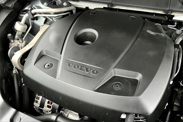 2020 Volvo XC60 Vehicle Photo in Grapevine, TX 76051