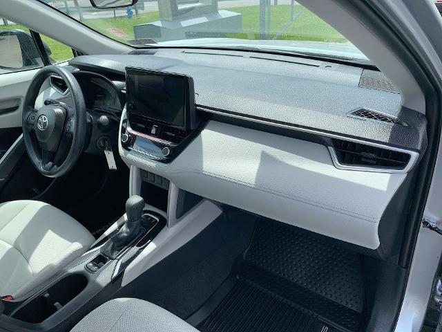 2024 Toyota Corolla Cross Vehicle Photo in MOON TOWNSHIP, PA 15108-2571
