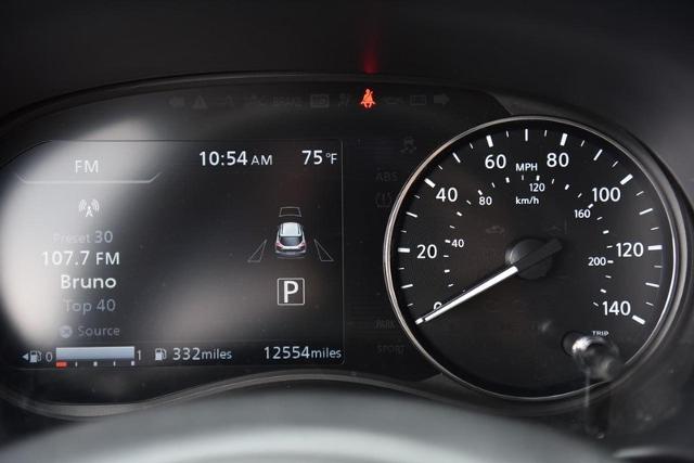2024 Nissan Kicks Vehicle Photo in Ballwin, MO 63011