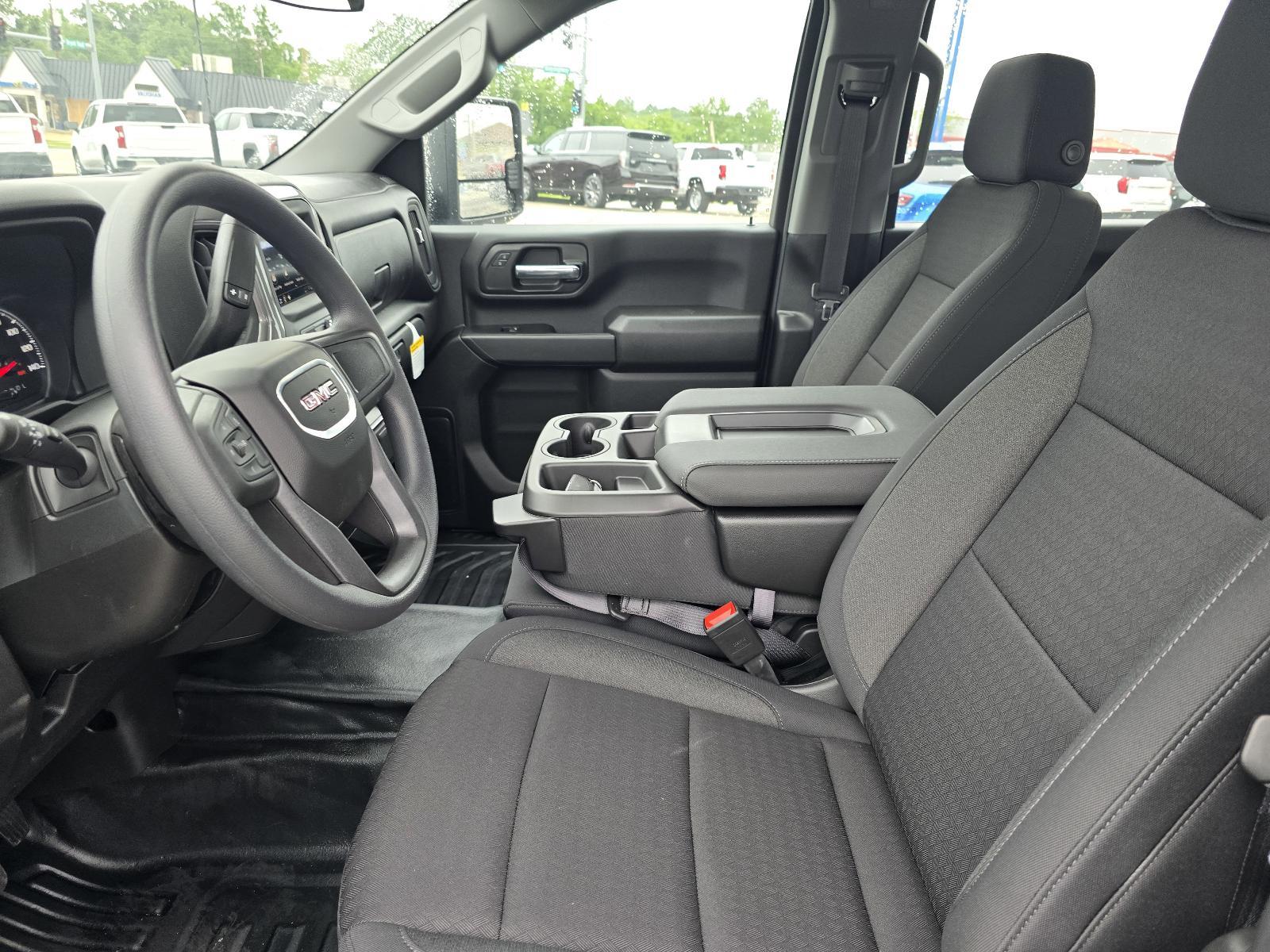 2025 GMC Sierra 2500 HD Vehicle Photo in Rolla, MO 65401