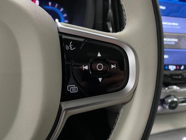 2025 Volvo XC60 Vehicle Photo in Appleton, WI 54913