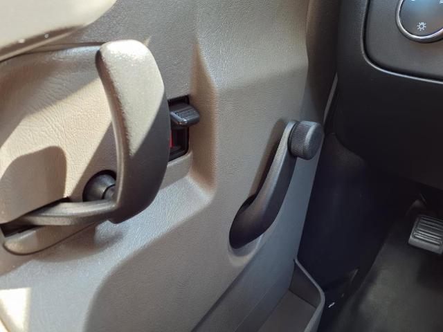 2020 Chevrolet Express Cutaway 3500 Vehicle Photo in EMPORIA, VA 23847-1235