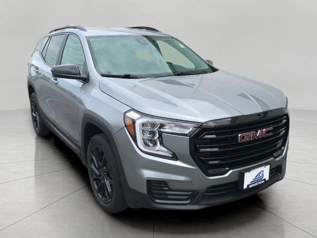 2023 GMC Terrain Vehicle Photo in GREEN BAY, WI 54303-3330