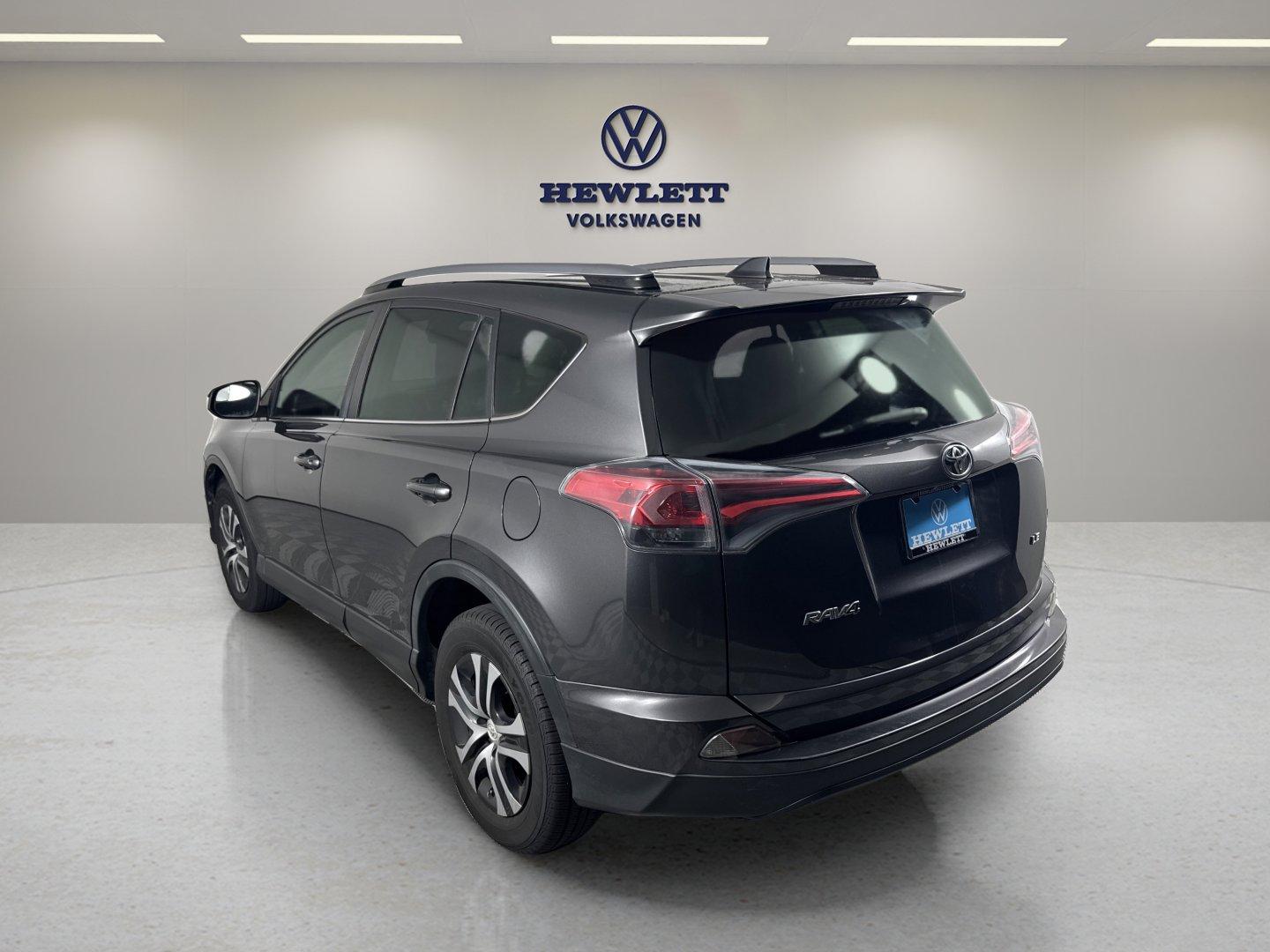 2017 Toyota RAV4 Vehicle Photo in Georgetown, TX 78626