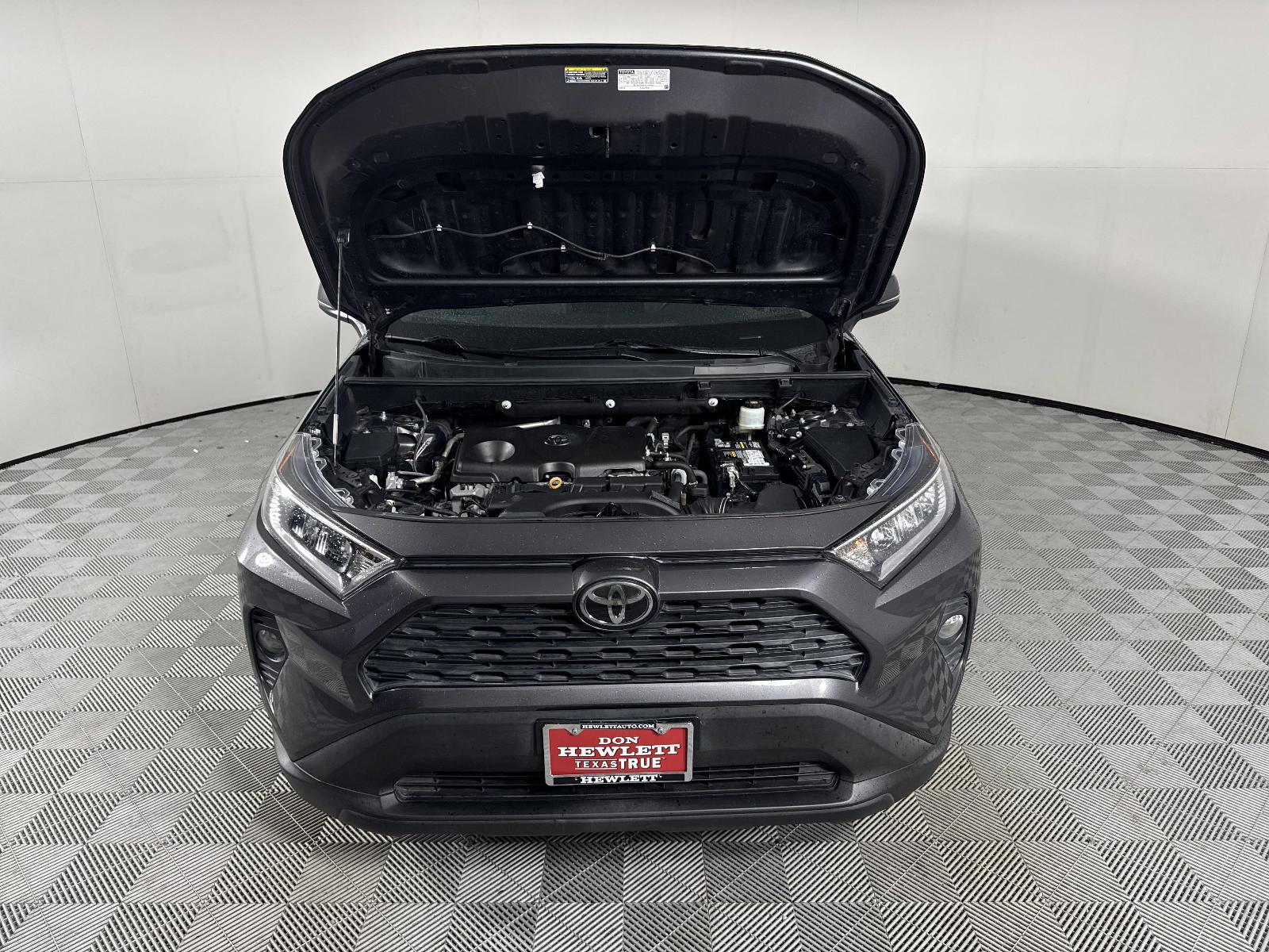 2019 Toyota RAV4 Vehicle Photo in GEORGETOWN, TX 78626-7508