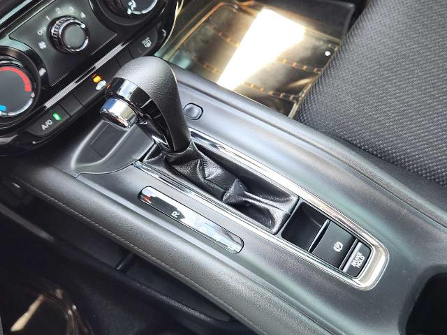 2017 Honda HR-V Vehicle Photo in DENTON, TX 76210-9321