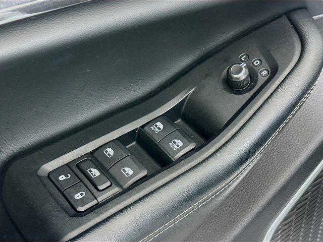 2022 Jeep Grand Cherokee Vehicle Photo in Doylsetown, PA 18901