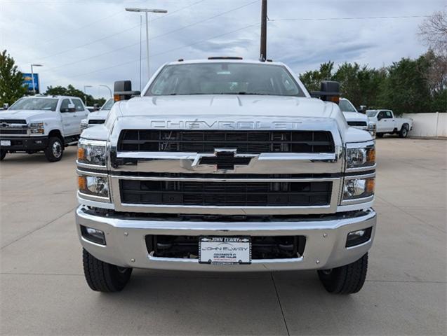 2024 Chevrolet Silverado Chassis Cab Vehicle Photo in ENGLEWOOD, CO 80113-6708