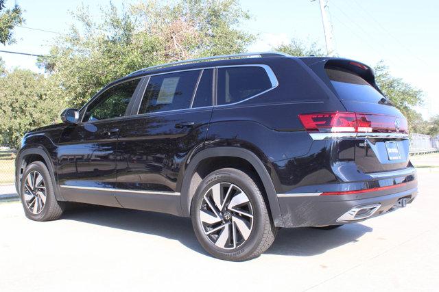 2024 Volkswagen Atlas Vehicle Photo in HOUSTON, TX 77090