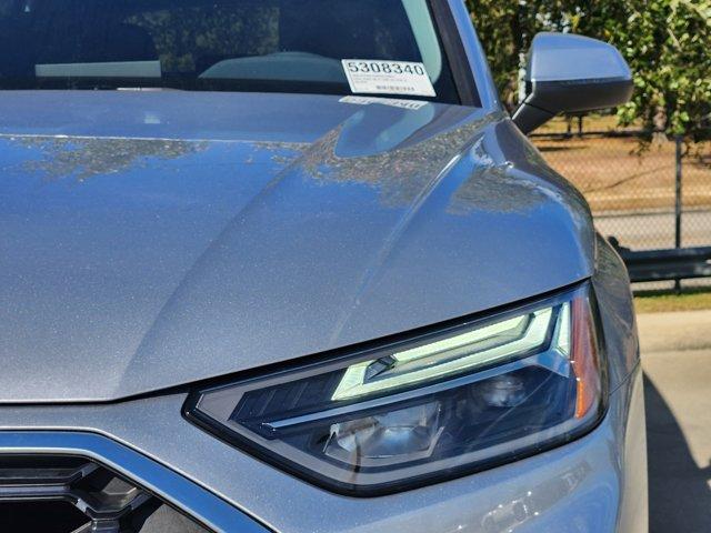 2025 Audi Q5 Vehicle Photo in HOUSTON, TX 77090