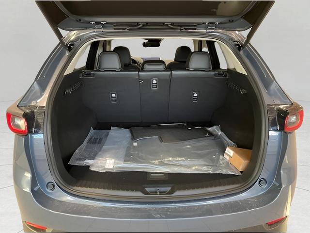 2025 Mazda CX-5 Vehicle Photo in Green Bay, WI 54304