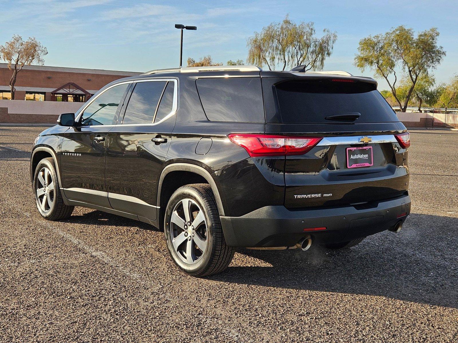 2018 Chevrolet Traverse Vehicle Photo in PEORIA, AZ 85382-3715