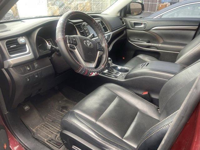 2016 Toyota Highlander Vehicle Photo in Philadelphia, PA 19116