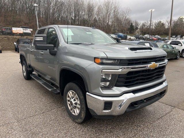 Used 2024 Chevrolet Silverado 2500HD LT with VIN 2GC4YNE71R1204286 for sale in Milford, OH