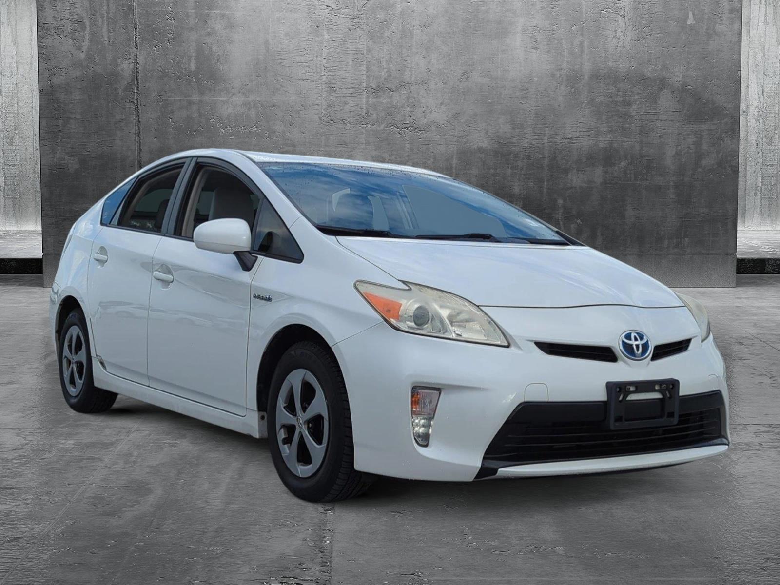 2014 Toyota Prius Vehicle Photo in Ft. Myers, FL 33907