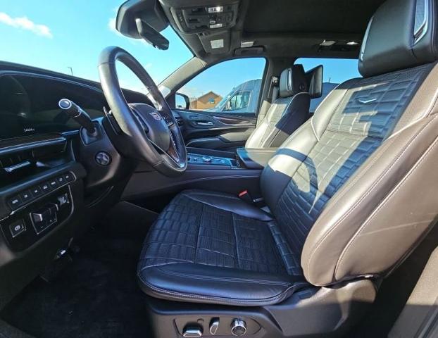 2021 Cadillac Escalade ESV Vehicle Photo in Akron, OH 44320