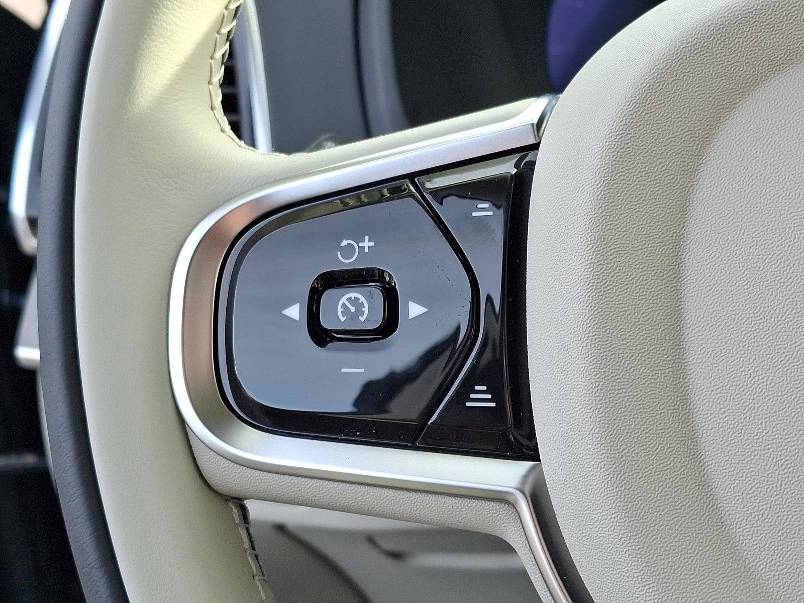 2025 Volvo XC90 Vehicle Photo in Trevose, PA 19053