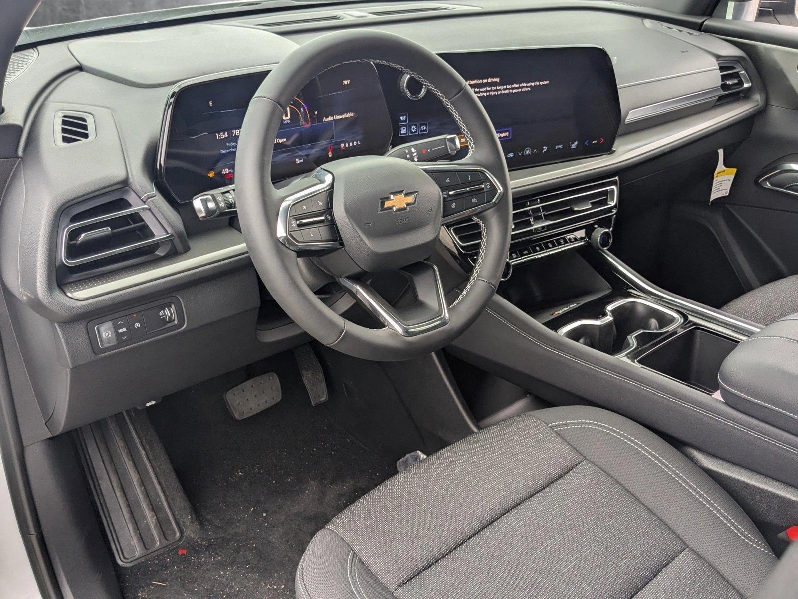 2025 Chevrolet Traverse Vehicle Photo in MIAMI, FL 33172-3015