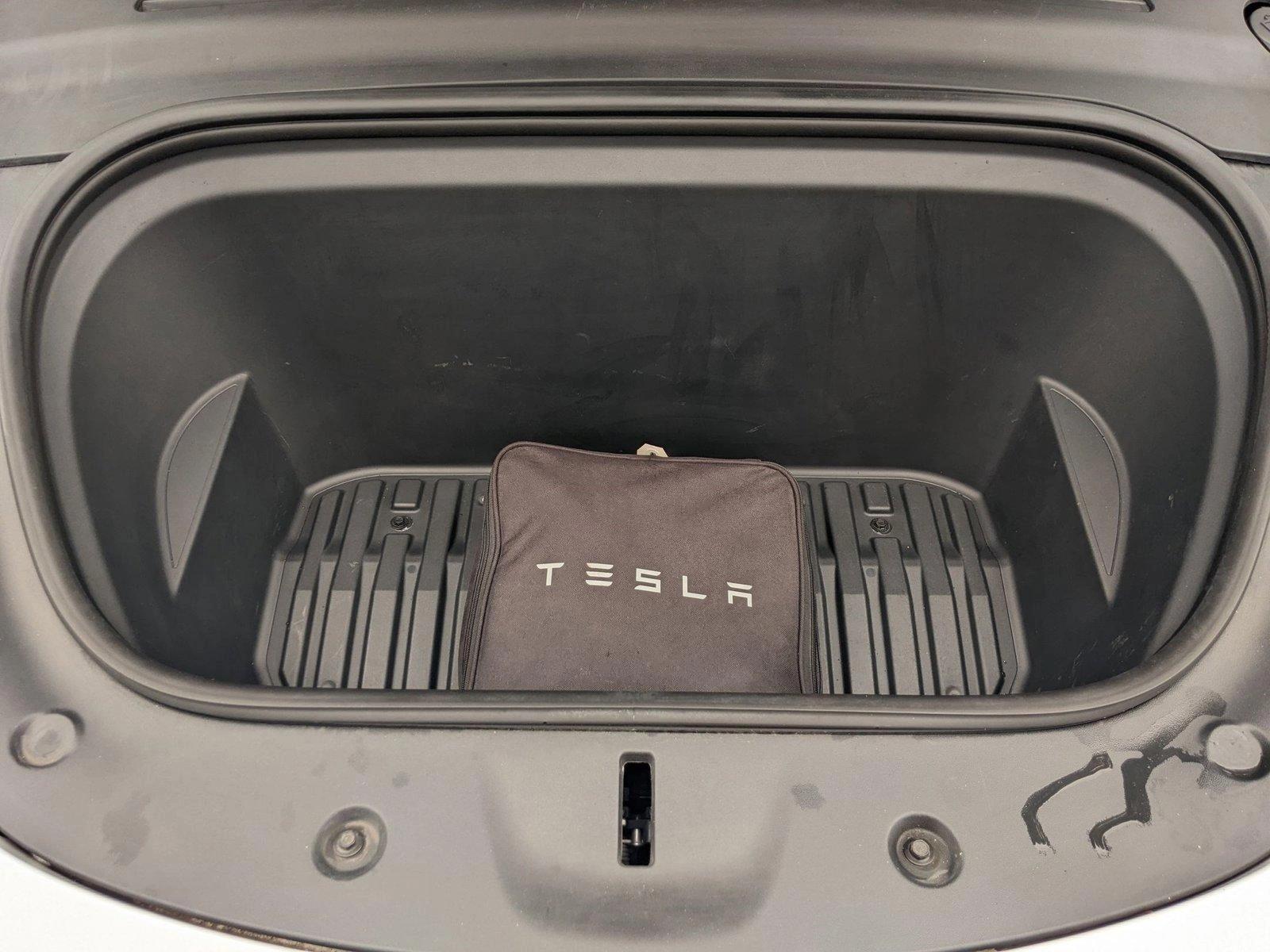 2020 Tesla Model Y Vehicle Photo in PEMBROKE PINES, FL 33024-6534