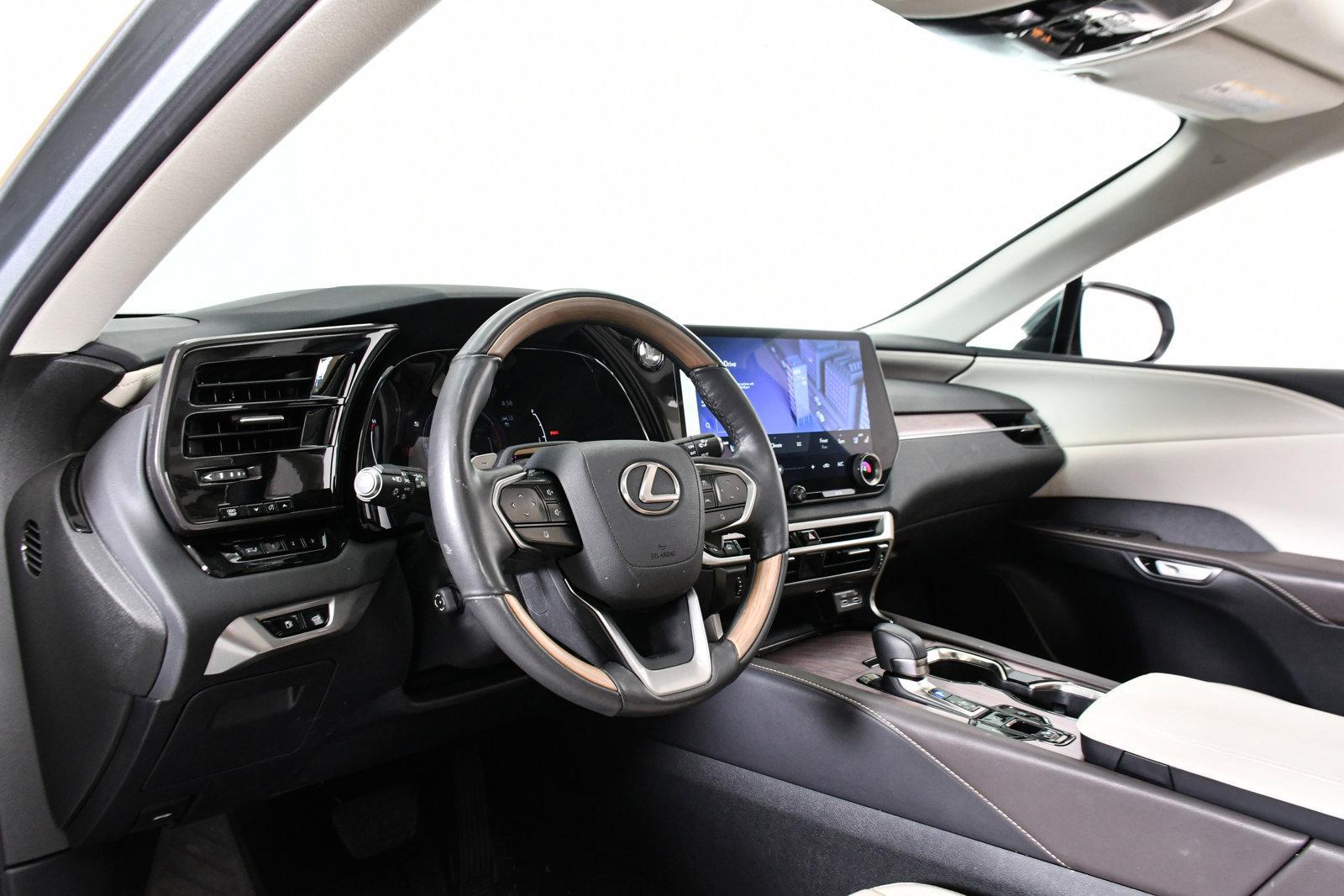 2024 Lexus RX 350 Vehicle Photo in DALLAS, TX 75235