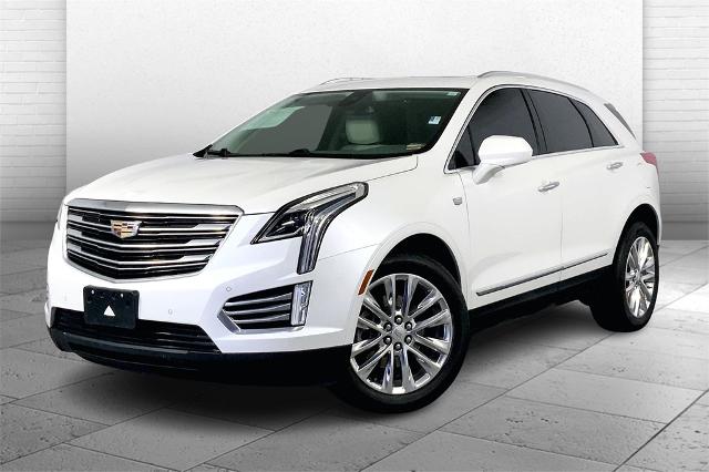 2017 Cadillac XT5 Vehicle Photo in Lees Summit, MO 64086