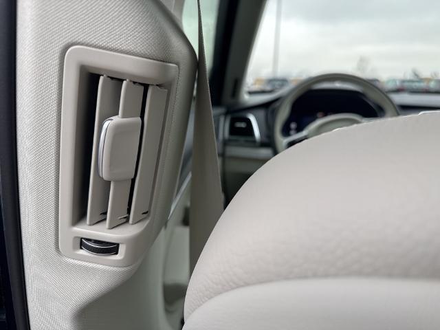 2025 Volvo XC90 Vehicle Photo in Grapevine, TX 76051