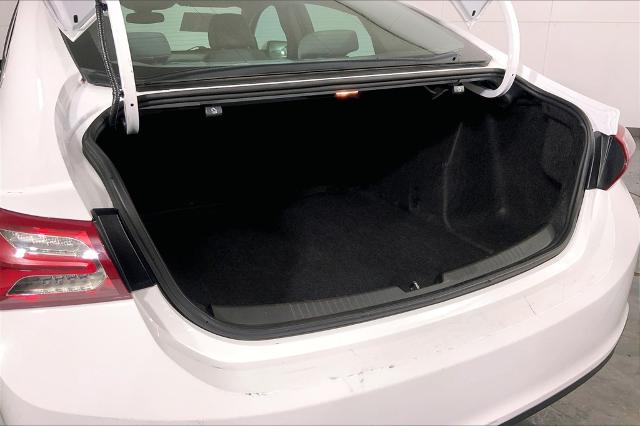 2022 Chevrolet Malibu Vehicle Photo in Lees Summit, MO 64086