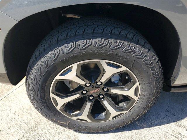 2025 GMC Yukon Vehicle Photo in SUNRISE, FL 33323-3202