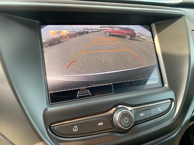 2022 Chevrolet Trailblazer Vehicle Photo in MOON TOWNSHIP, PA 15108-2571