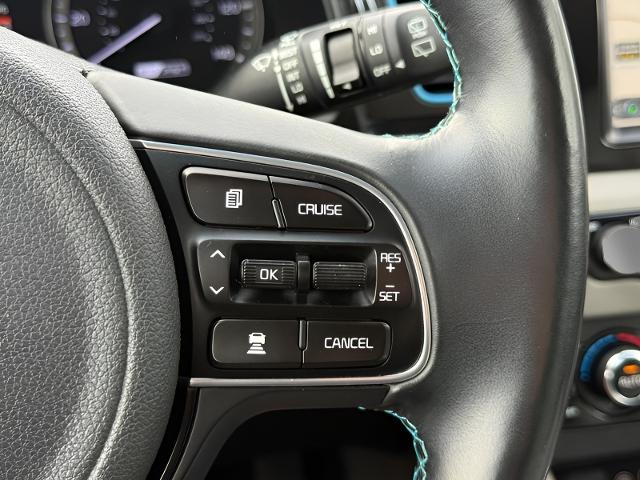 2019 Kia Niro Plug-In Hybrid Vehicle Photo in MADISON, WI 53713-3220