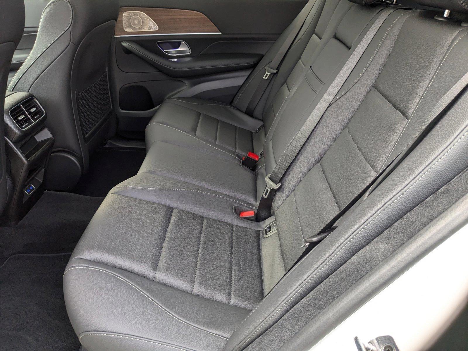 2025 Mercedes-Benz GLE Vehicle Photo in Miami, FL 33169