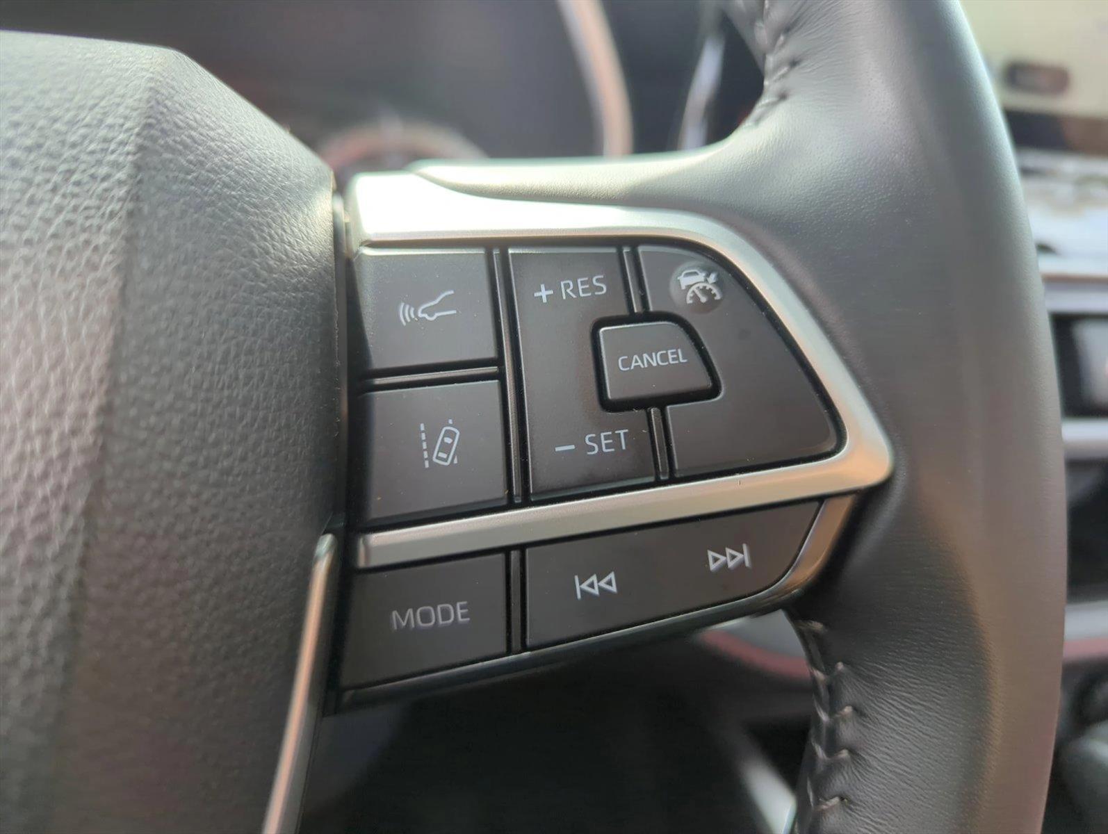 2024 Toyota Highlander Vehicle Photo in Ft. Myers, FL 33907
