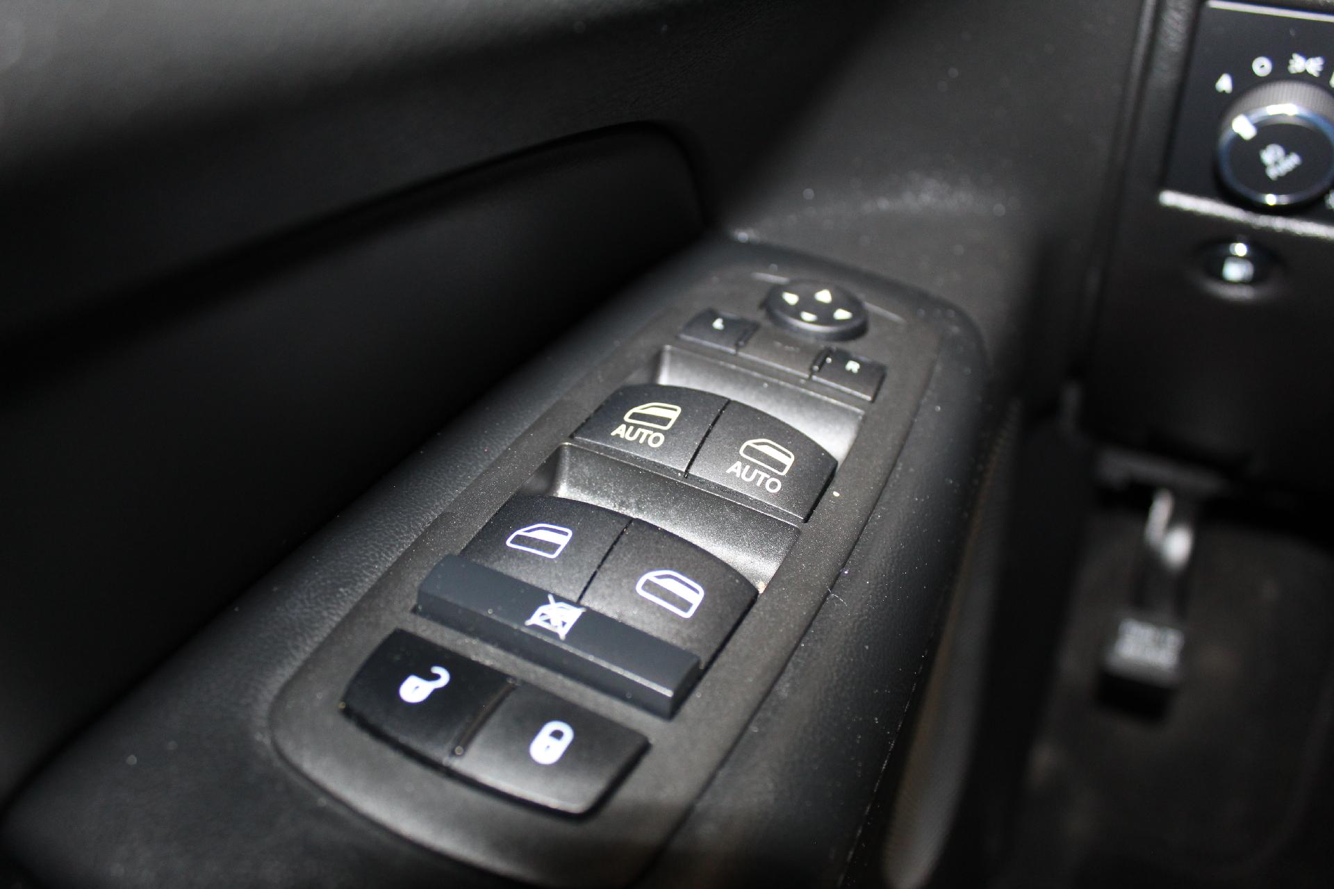2022 Jeep Grand Cherokee WK Vehicle Photo in NORTHAMPTON, MA 01060-1120