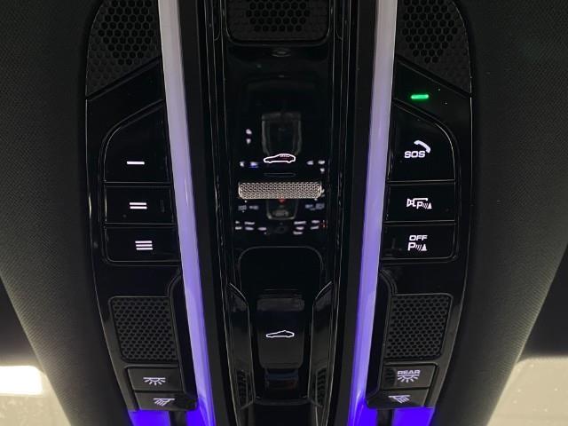 2021 Porsche Cayenne Vehicle Photo in Appleton, WI 54913