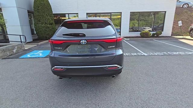 2024 Toyota Venza Vehicle Photo in Pleasant Hills, PA 15236