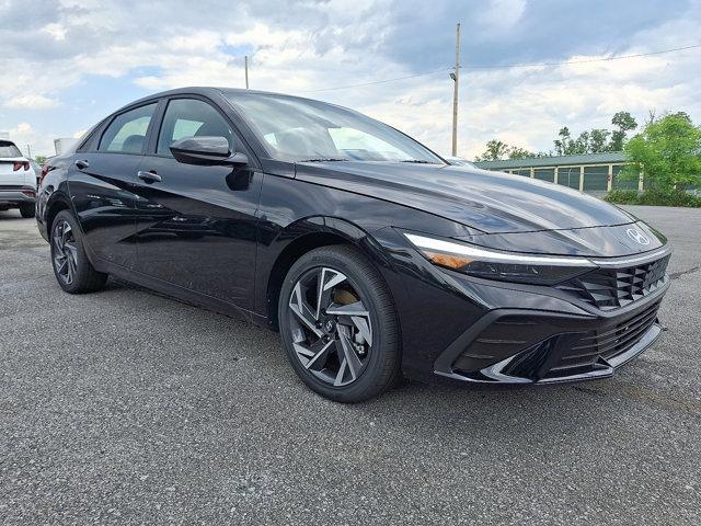 2025 Hyundai ELANTRA Hybrid Vehicle Photo in Harrisburg, PA 17111