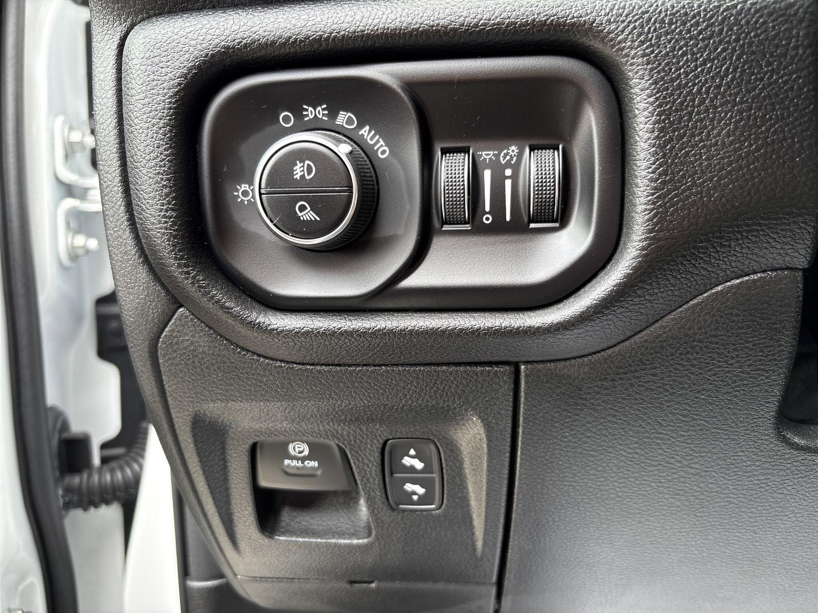 2025 Ram 1500 Vehicle Photo in Mechanicsburg, PA 17050-1707