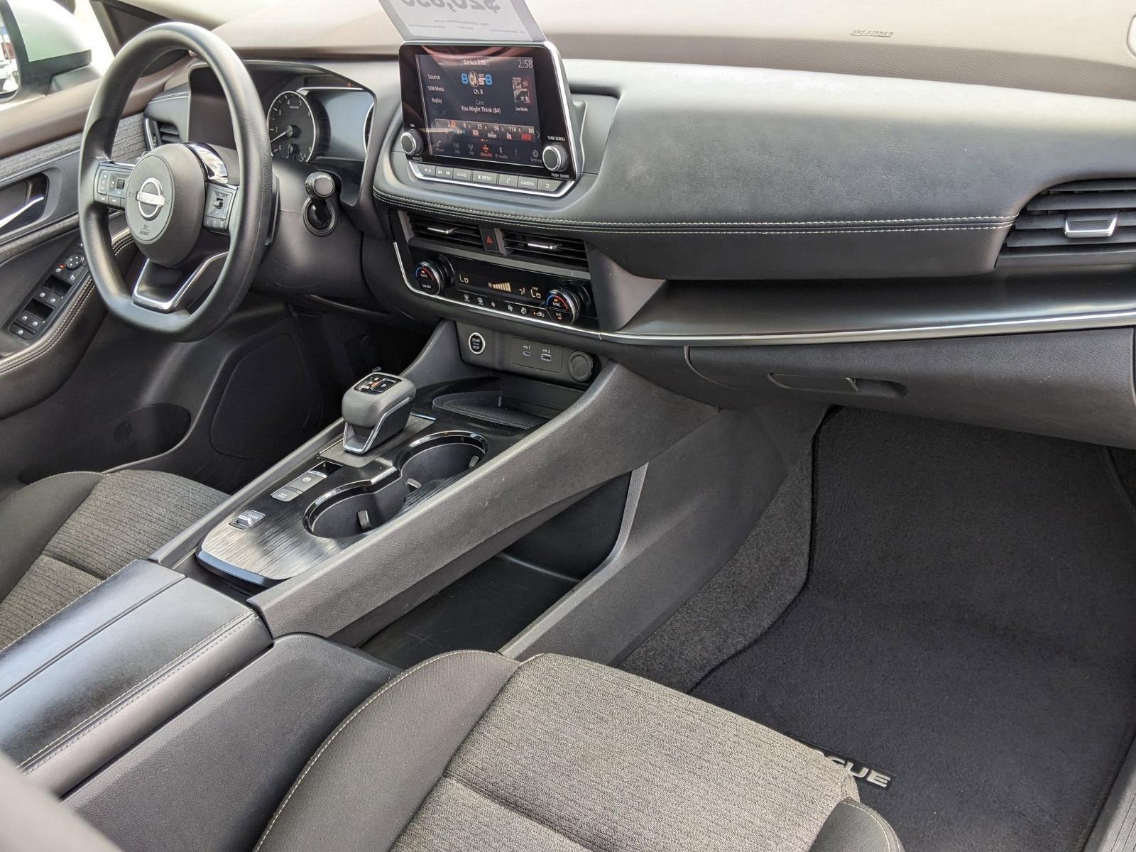 2023 Nissan Rogue Vehicle Photo in Seguin, TX 78155