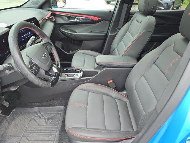 2025 Chevrolet Trailblazer Vehicle Photo in Pleasant Hills, PA 15236
