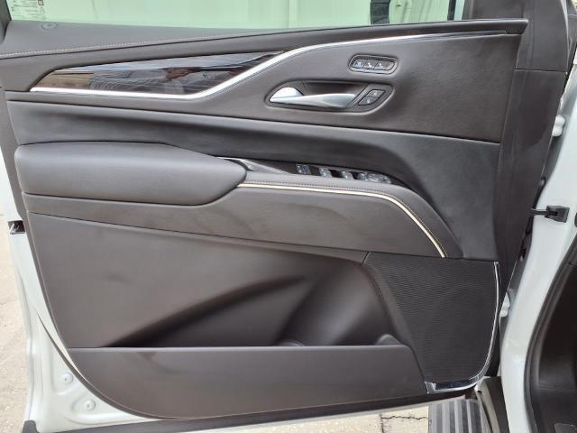 2024 Cadillac Escalade Vehicle Photo in Tampa, FL 33612